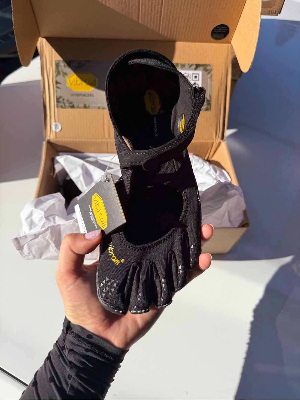 Vibram Womens FiveFingers Black Athletic Toe Shoes
